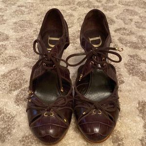 Christian Dior shoes 36.5 made in Italy brown leather with gold toned hardware